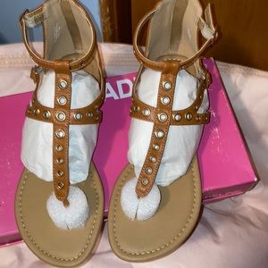 Tan women’s sandals